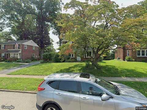 Rodmor, HAVERTOWN, PA 19083