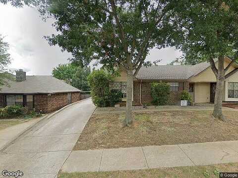 Shady Turf, BEDFORD, TX 76022