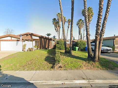 Lomker, SANTEE, CA 92071
