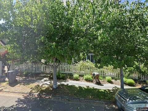 Bellview, ASHLAND, OR 97520
