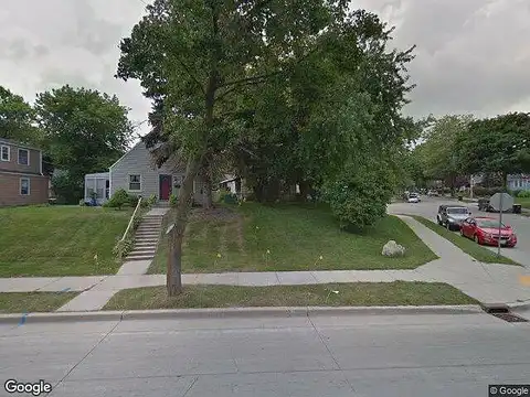 Mcgeoch, MILWAUKEE, WI 53219