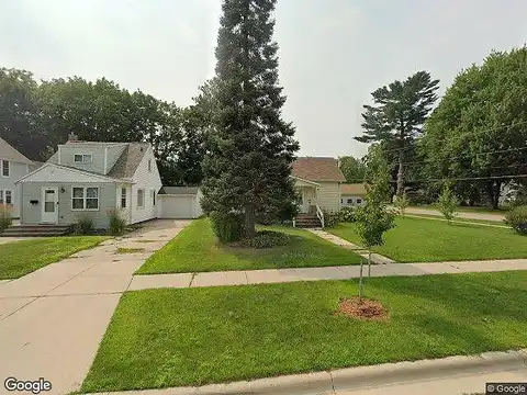 Lafayette, SHAWANO, WI 54166