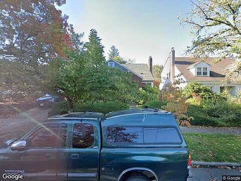 24Th, PORTLAND, OR 97211