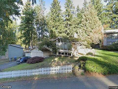 Pineridge, BREMERTON, WA 98311