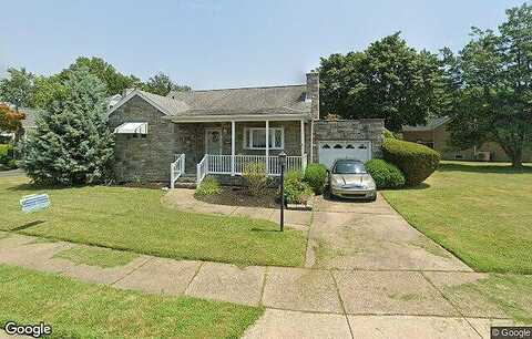 Kelly, WOODLYN, PA 19094