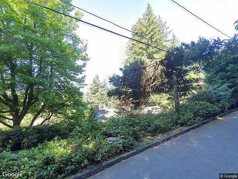 18Th, PORTLAND, OR 97239