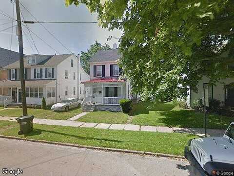Broad, OXFORD, PA 19363