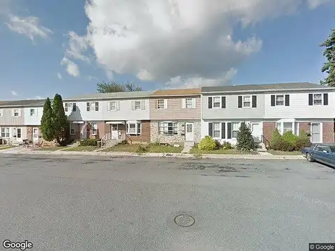 Virginia, WHITEHALL, PA 18052