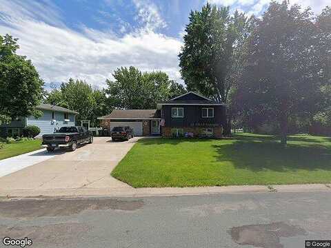 139Th, ANDOVER, MN 55304