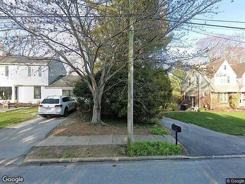 Broad, KENNETT SQUARE, PA 19348