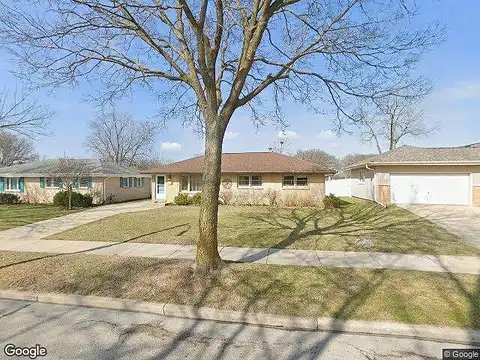 72Nd, MILWAUKEE, WI 53219