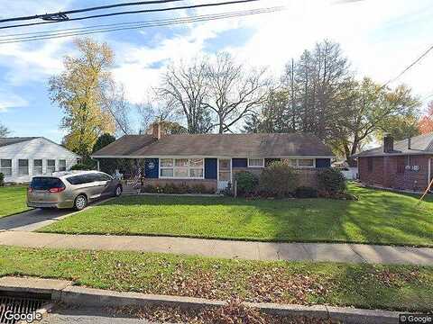 Chestnut, CAMP HILL, PA 17011