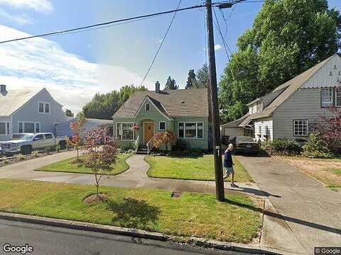 7Th, MCMINNVILLE, OR 97128