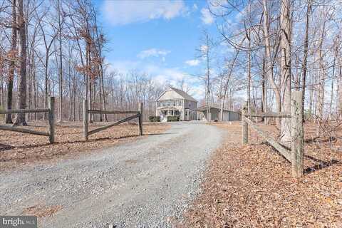 Mountain Track, ORANGE, VA 22960