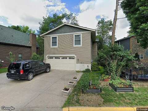 Bay, FOREST LAKE, MN 55025