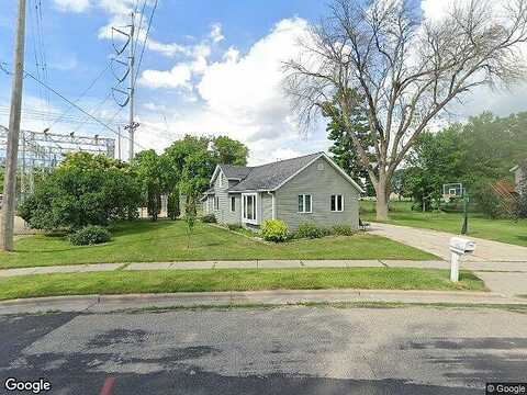 South, STOUGHTON, WI 53589