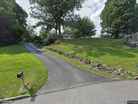 Tanager, WEST CHESTER, PA 19382