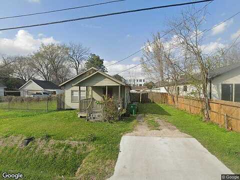 27Th, HOUSTON, TX 77009