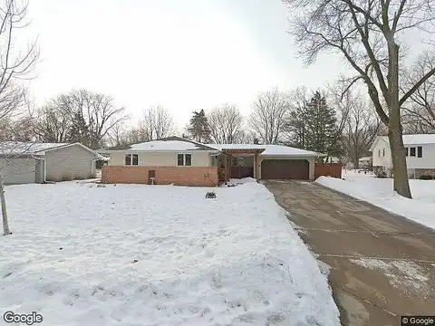 Scout, BURNSVILLE, MN 55337