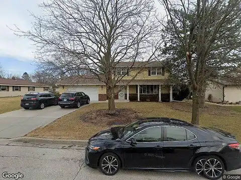 Radburn, GREENDALE, WI 53129