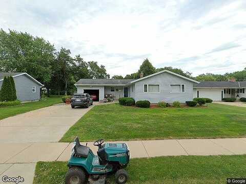 Laura, SUN PRAIRIE, WI 53590