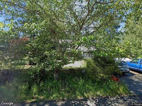 132Nd Street, PUYALLUP, WA 98373