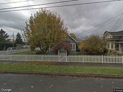 4Th, PUYALLUP, WA 98371
