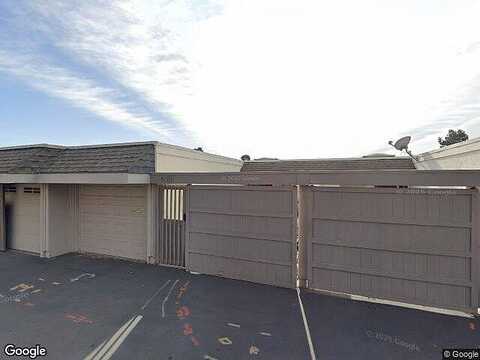 Caminito Marcial, SAN DIEGO, CA 92111