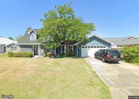 Tracey, PANAMA CITY, FL 32404