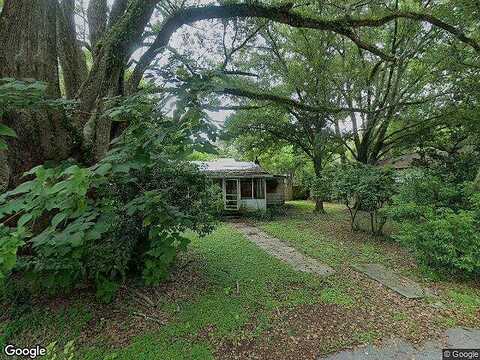 Cherry, SEFFNER, FL 33584