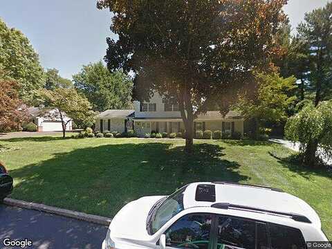 Avon, HARRISBURG, PA 17112