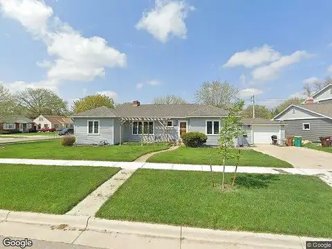 Giles, ALBERT LEA, MN 56007