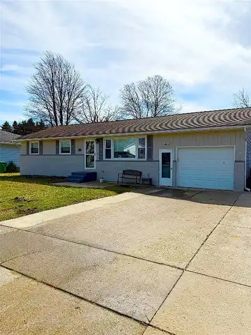 Dewey, GIRARD, PA 16417