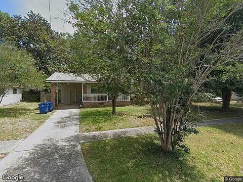 Jacqueline, JACKSONVILLE, FL 32277