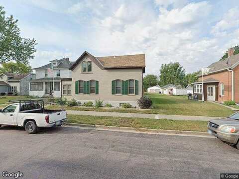 Washington, NEW ULM, MN 56073