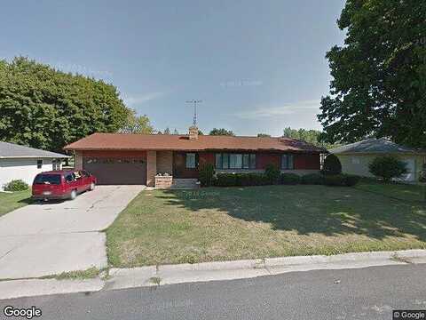Hoover, SUN PRAIRIE, WI 53590