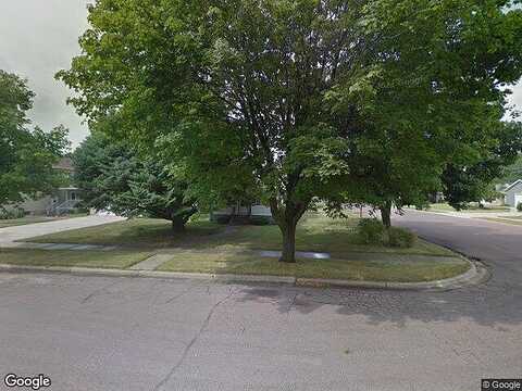 1St, NEW RICHLAND, MN 56072