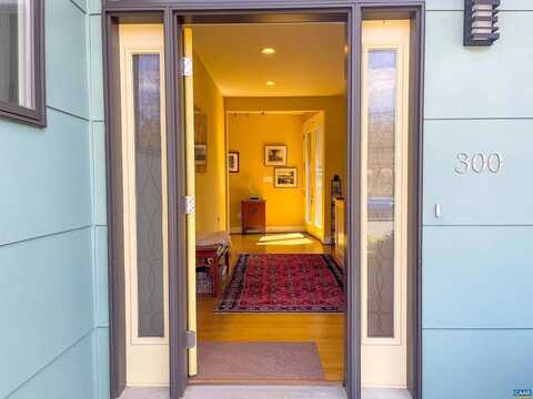 Riverside, CHARLOTTESVILLE, VA 22902