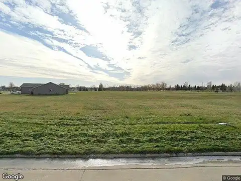 Pebble Beach, EAST GRAND FORKS, MN 56721