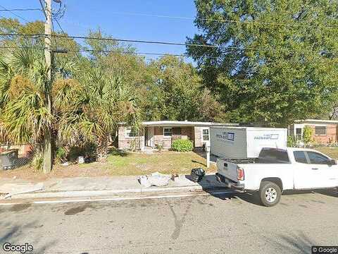 13Th, JACKSONVILLE, FL 32209