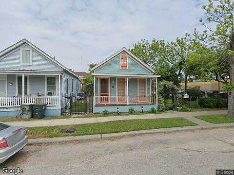 21St, GALVESTON, TX 77550