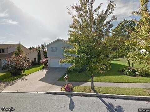 Fernwood, SLATINGTON, PA 18080