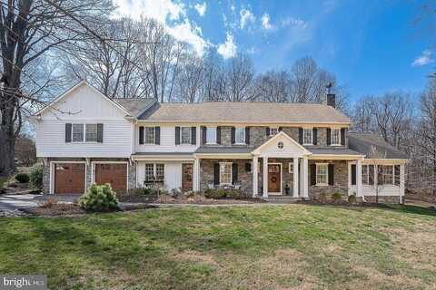 Karen, WAYNE, PA 19087