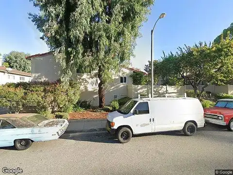 Ramona, NEWBURY PARK, CA 91320