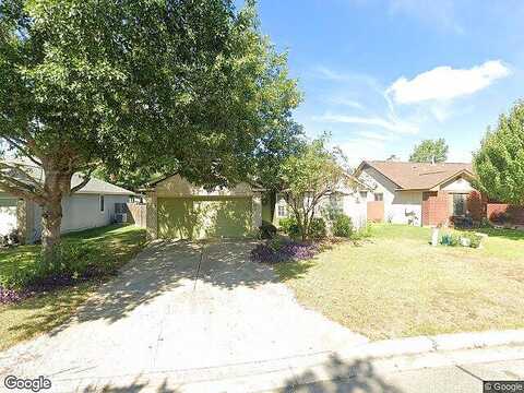 Estate, HUTTO, TX 78634