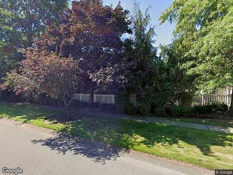 62Nd, PUYALLUP, WA 98372