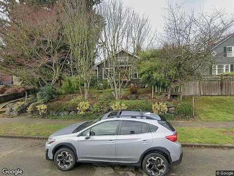 40Th, SEATTLE, WA 98136