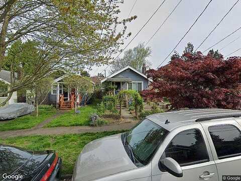 81St, SEATTLE, WA 98103