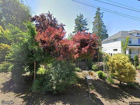 50Th, PORTLAND, OR 97221