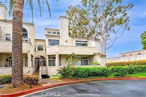 Tortuga, HUNTINGTON BEACH, CA 92649